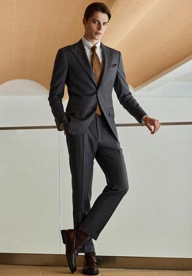 Tailored Pinstripe Suit – Confidence with Classic Structure