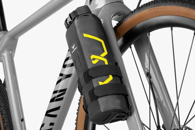 Apidura Expedition Cargo Cage Pack