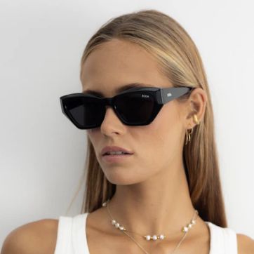 SUNGLASSES