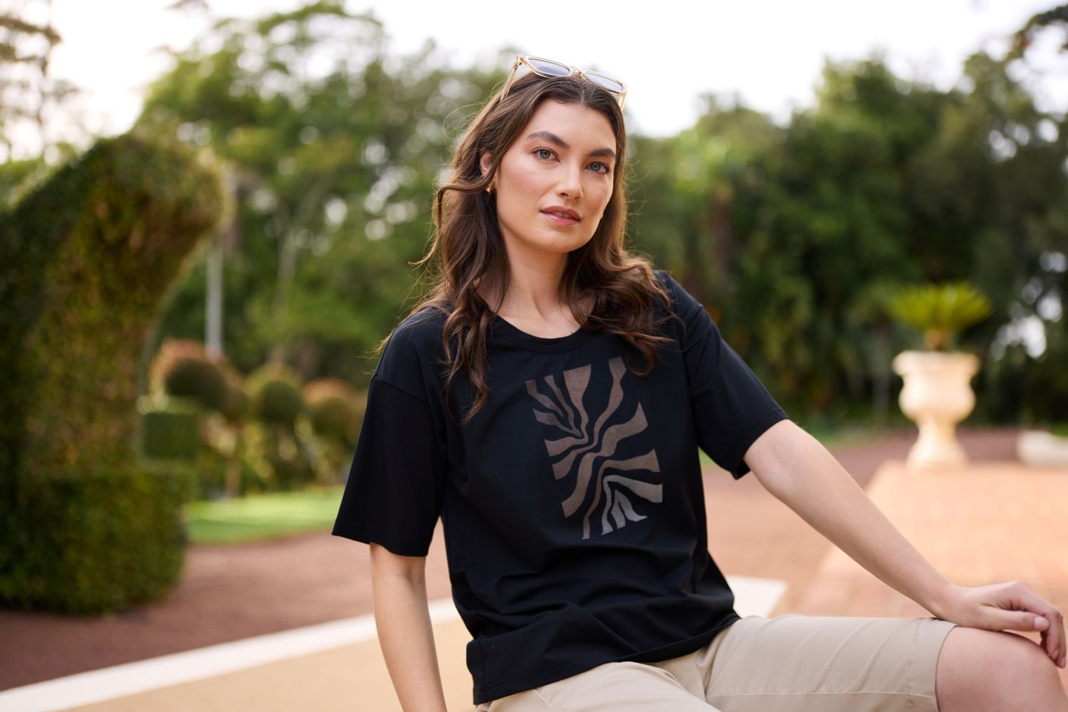 NEWPORT Noire Tee
