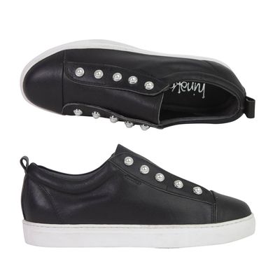 Pearl Black