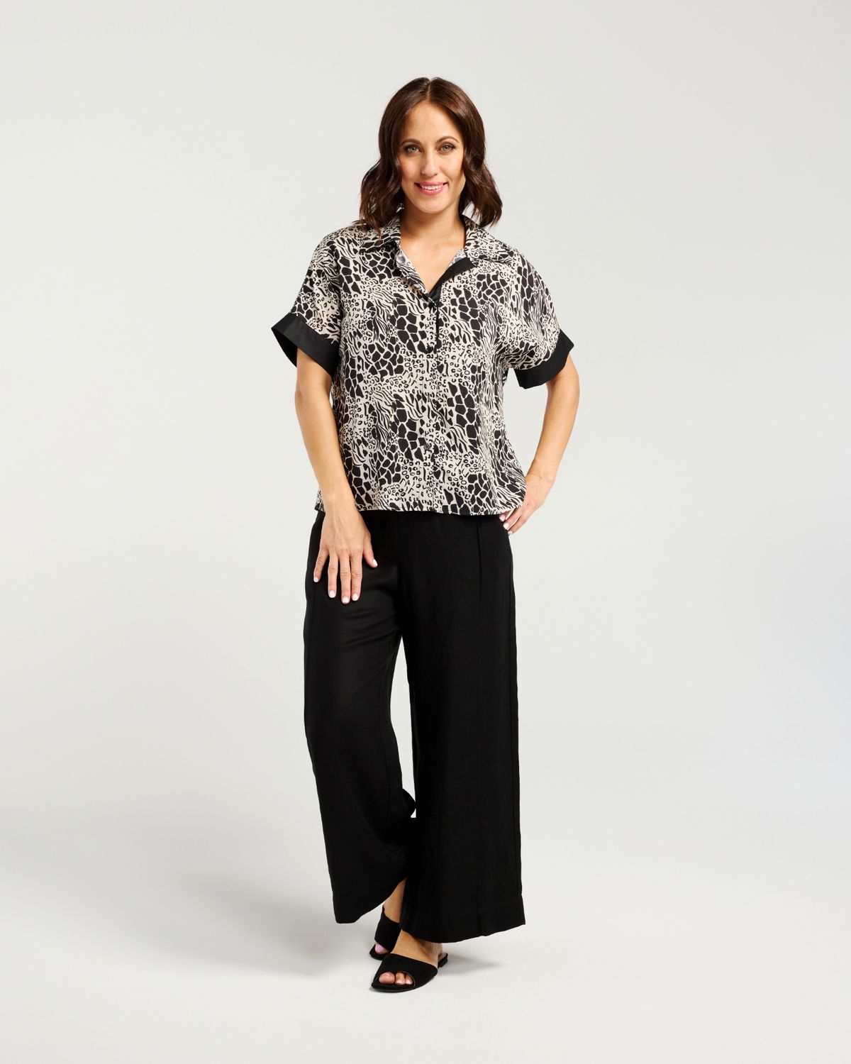 Diana Shirt, Fabric: 95% Tencel 5% Linen, Size: 8, colour: Animal