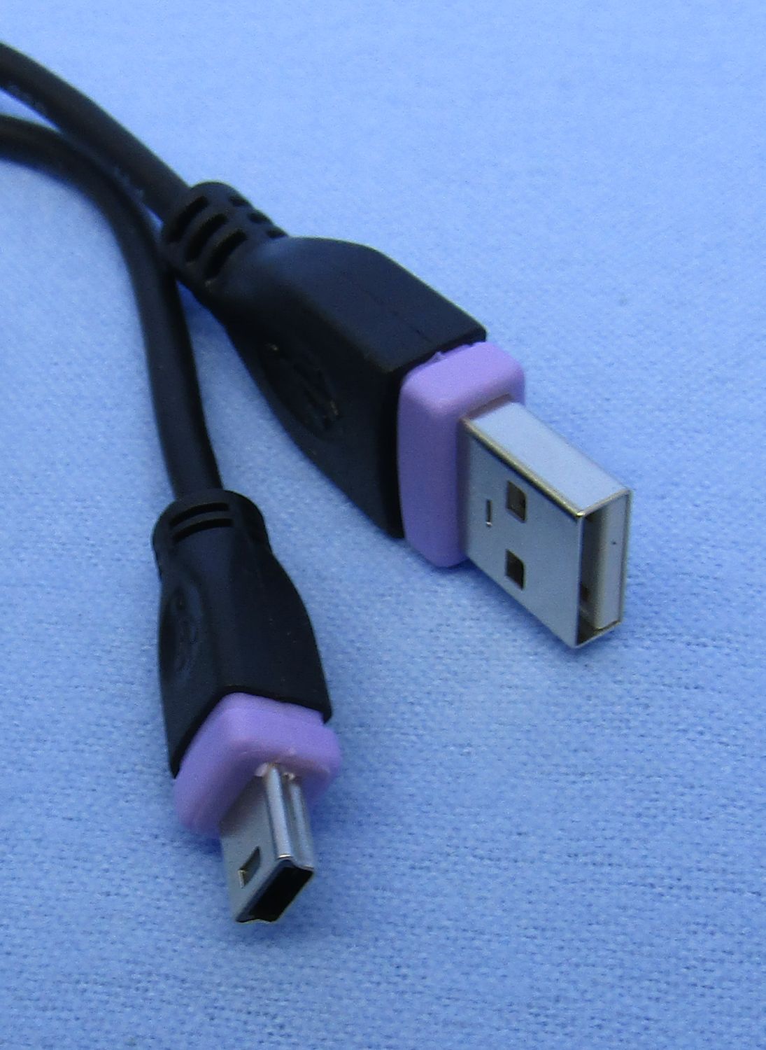 Mini USB 2.0 Cable, 6 ft (Mini USB 5-Pin Male to USB A Male)