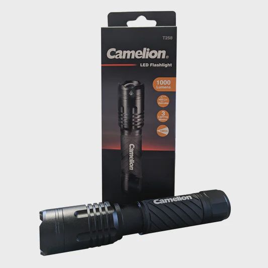 1000 Lumen LED Flashlight