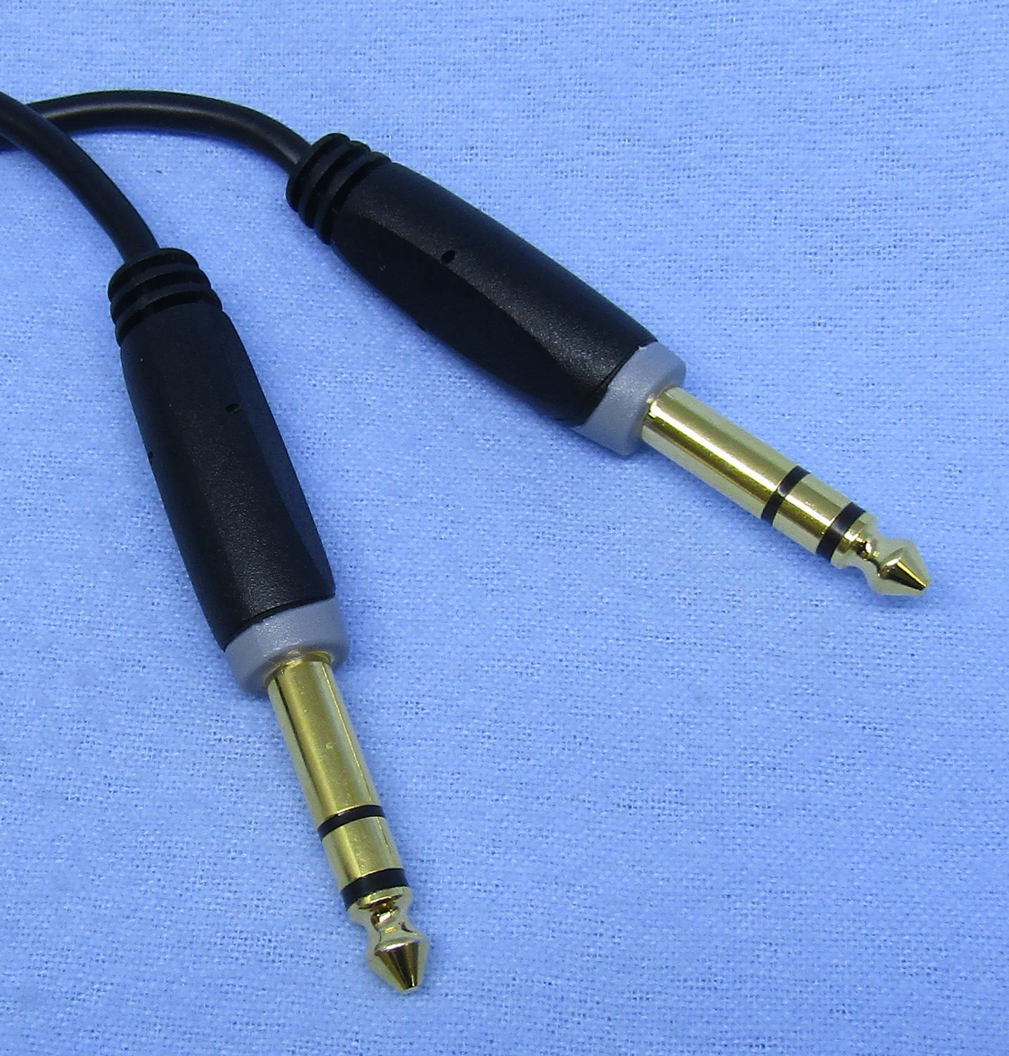 Audio Cable - 1/4&quot; Stereo Male to 1/4&quot; Stereo Male (12 ft.)