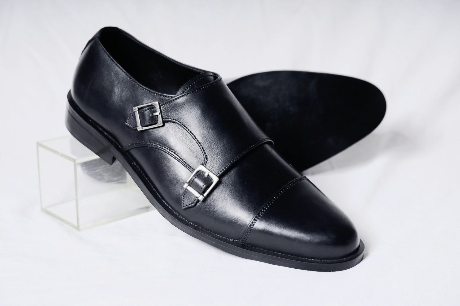 Uez Shos Shoes