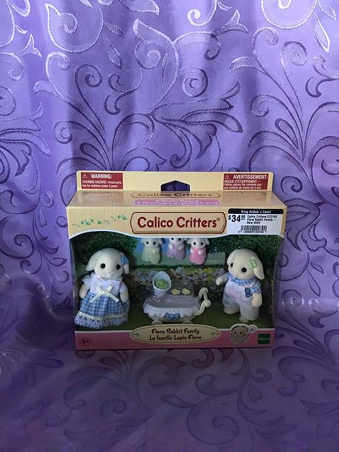 Calico Critters CC2158 Flora Rabbit Family - New 2024 -NPC