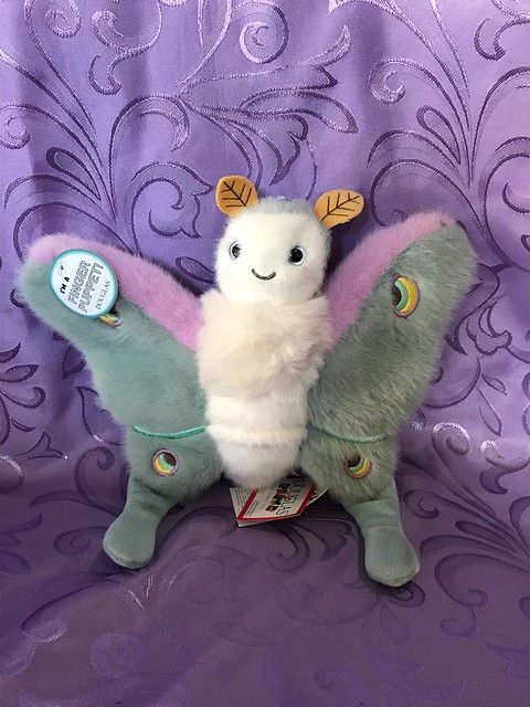 Douglas 1608 Juniper Luna Moth Puppet