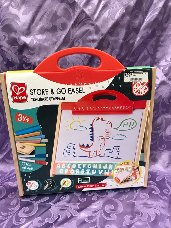 Hape E1062 Store &amp; Go Easel