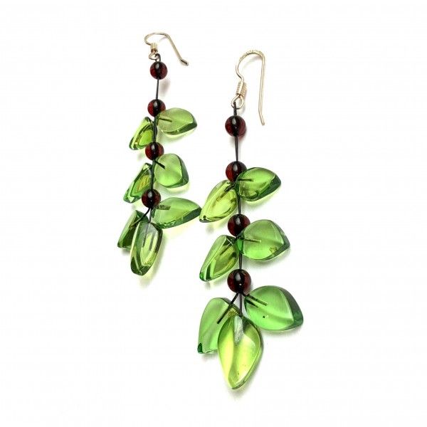 Ohrhänger Ast grüner Bernstein, Hand-Arbeit