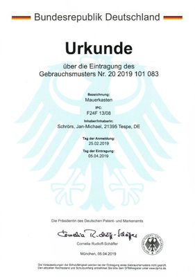 Mauerkasten mit 2 Grad Gefälle für sicheren Kondensatablauf