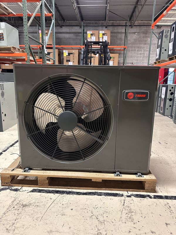Trane 3 Ton 15 Seer Side Deck Heat Pump Condensing Unit Model 4TWL5036N1000A