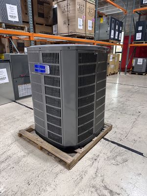 American Standard Platinum Series 2 Ton 18 Seer Variable Speed AC Condenser Model 4A7V8X24A1000