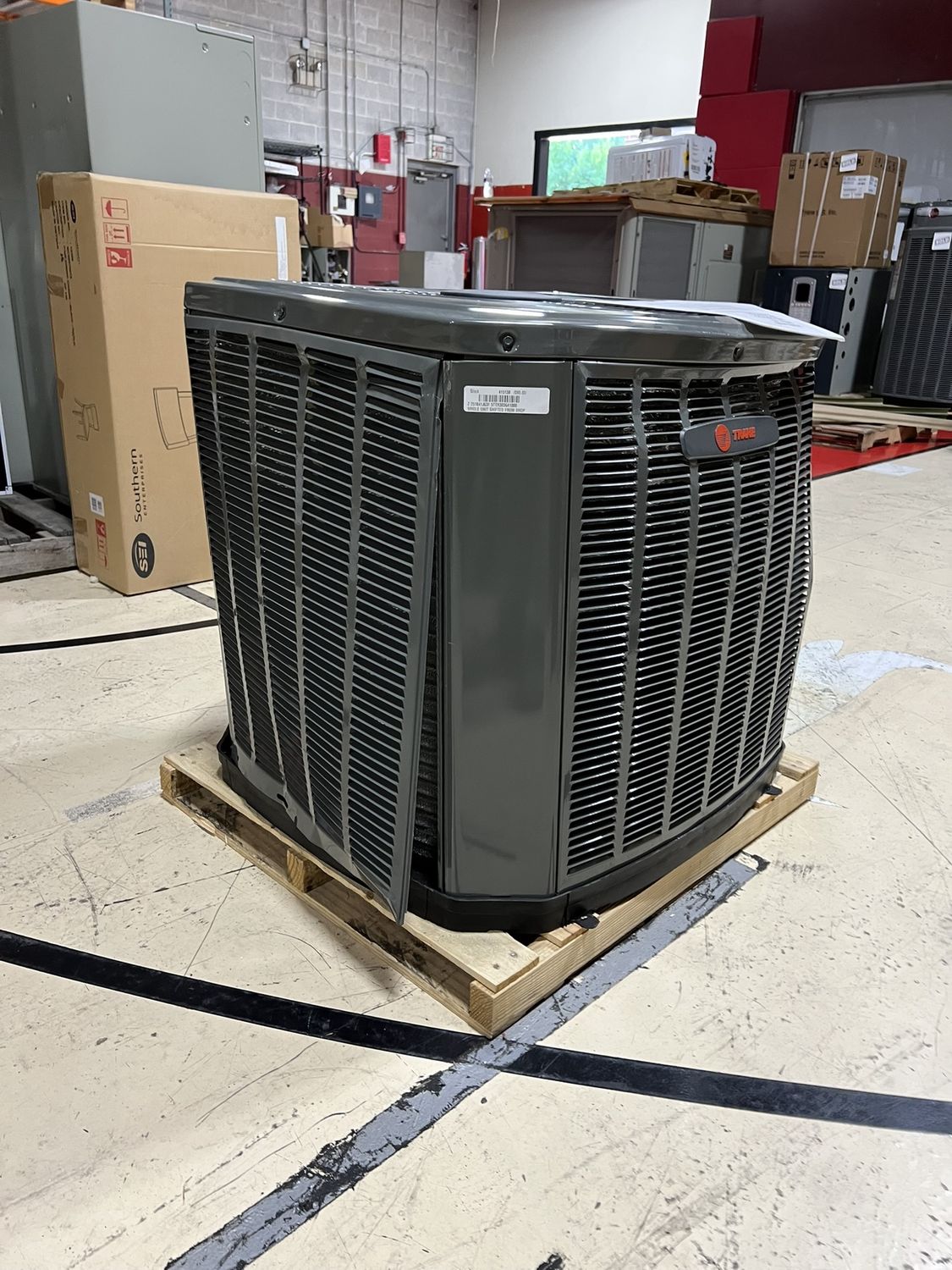 Trane 3 Ton 13 Seer R454 AC Condenser Model# 5TTR3036A1000
