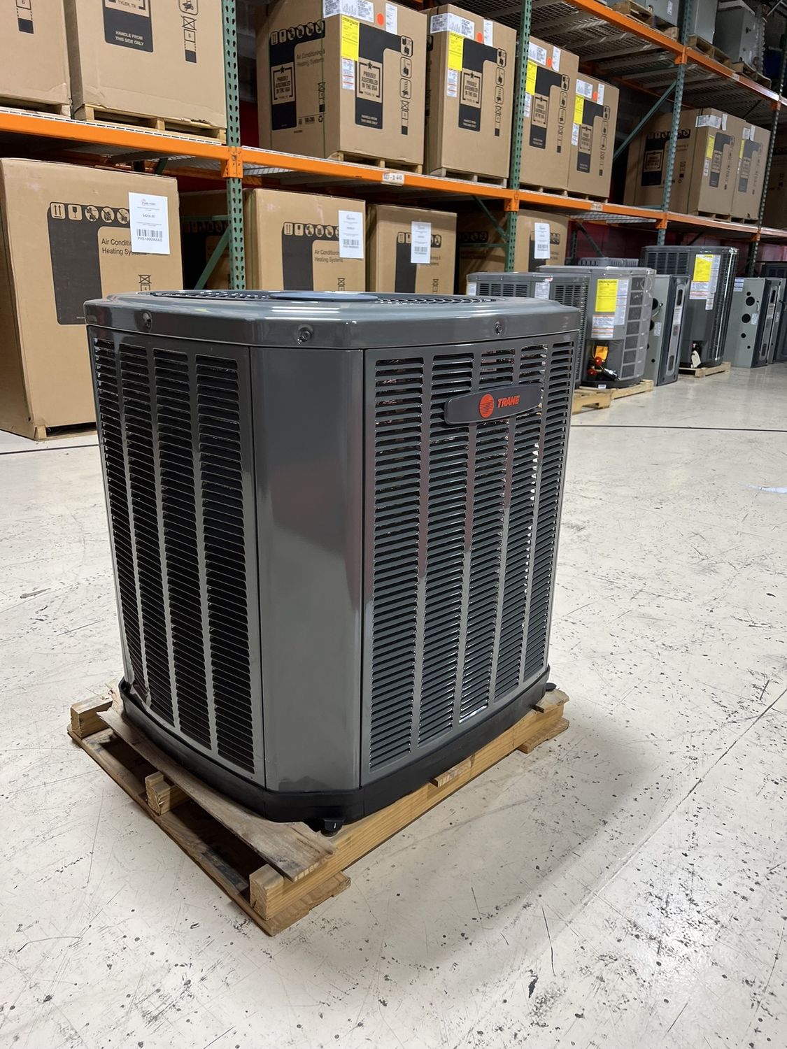 Trane 2 Ton 13 Seer R454 AC Condenser Model# 5TTR3024A1000A