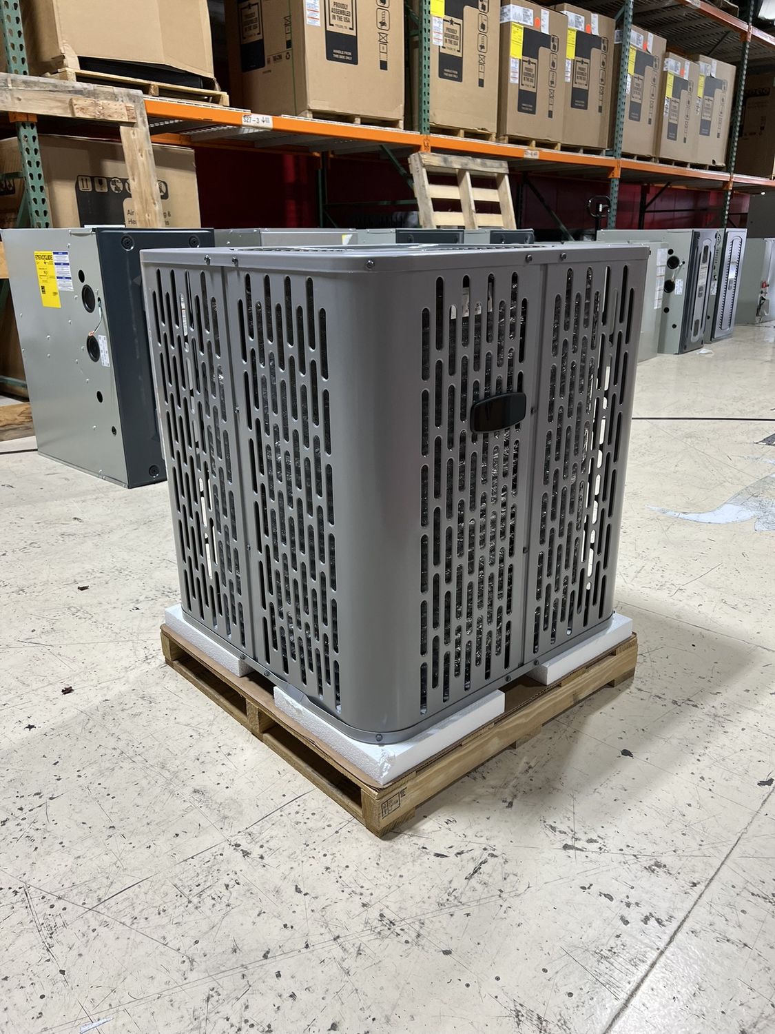 Runtru 1.5 Ton 13 Seer R454 AC Condenser Model# A5AC3018A1000