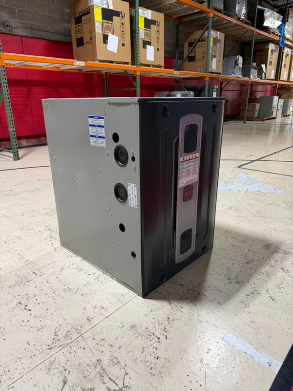 Trane 120K BTU 95% Variable Speed 2 Stage UPFLOW/HORIZONTAL Furnace model# S9V2D120U5VSBBD