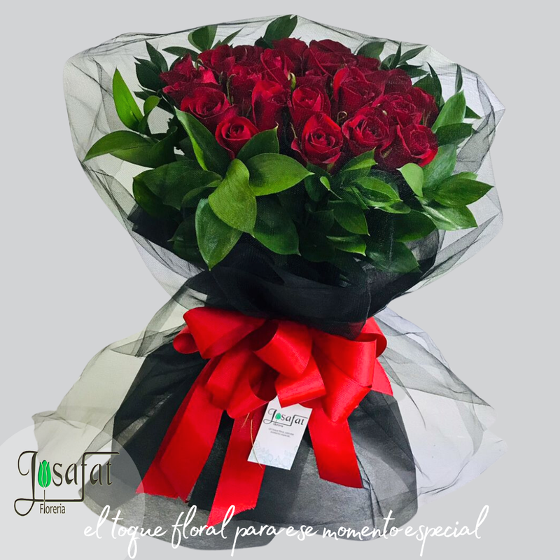 RAMO DE ROSAS