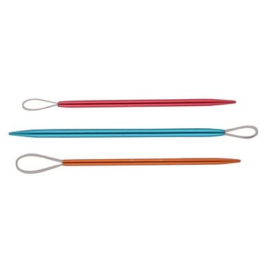 3 metal wool needles, 1 pink, 1 blue and 1 yellow with loop eyes.