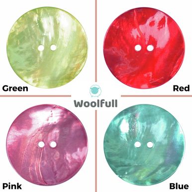 4 shiny shell buttons in green, red, pink and blue.