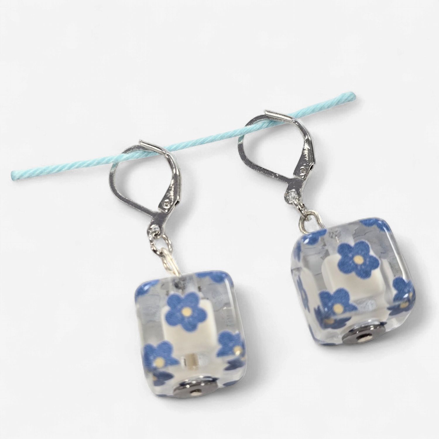 Handmade Stitch Markers - Flower Cubes