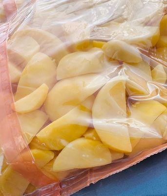 Geschilde aardappelen 