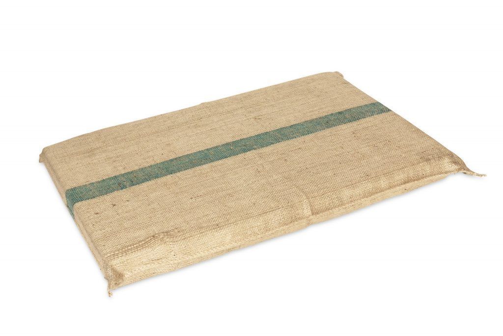 Jumbo Extra Thic Hessian Bed