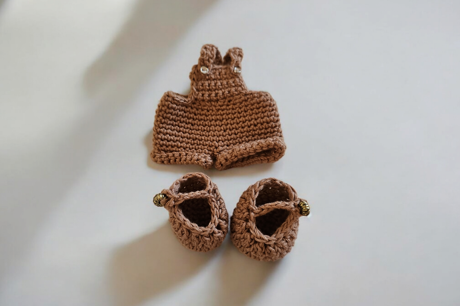Brown set