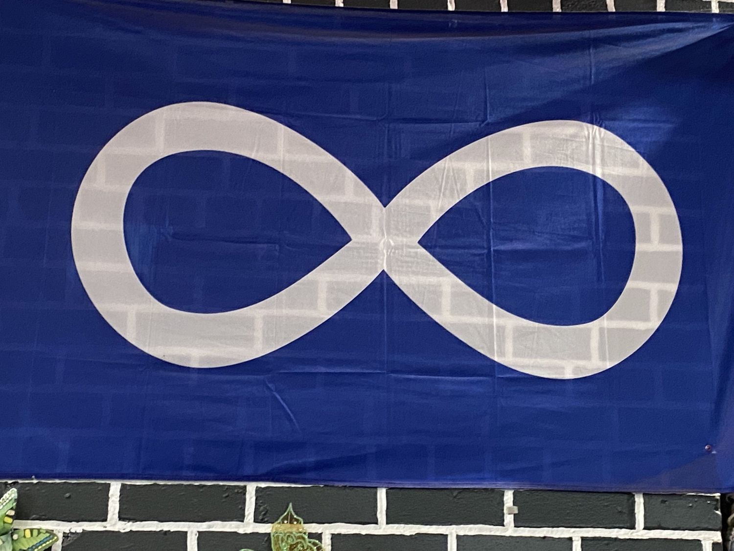 Metis flags - Large