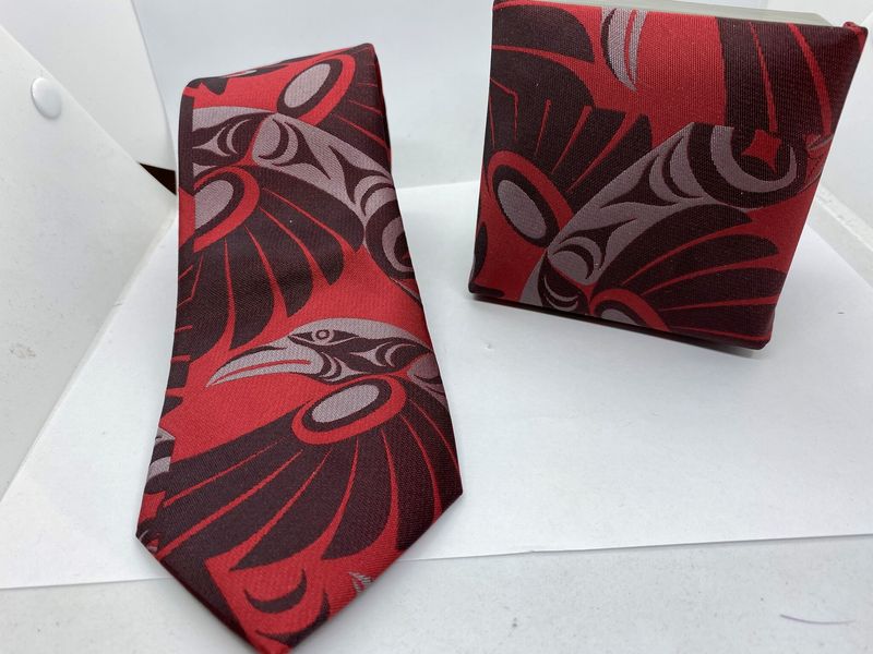 Woven Tie Raven