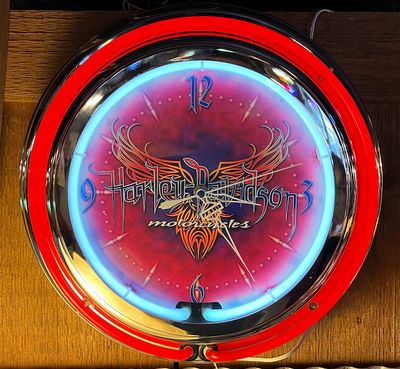 Harley Davidson 14" Neon Clock
