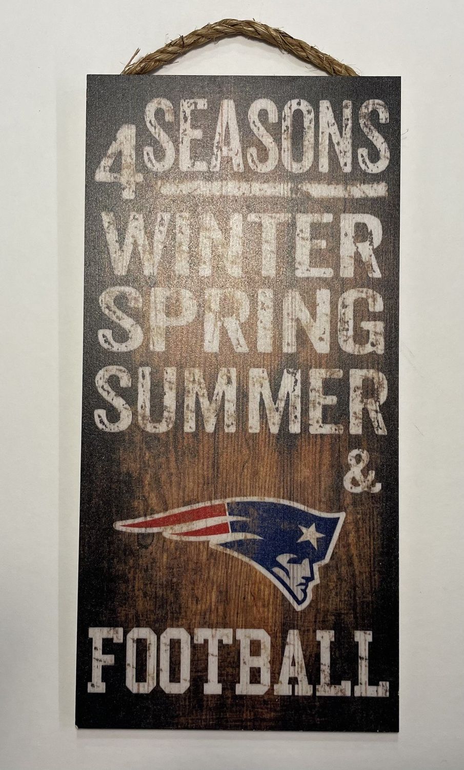 4 SEASONS Patriots Sign