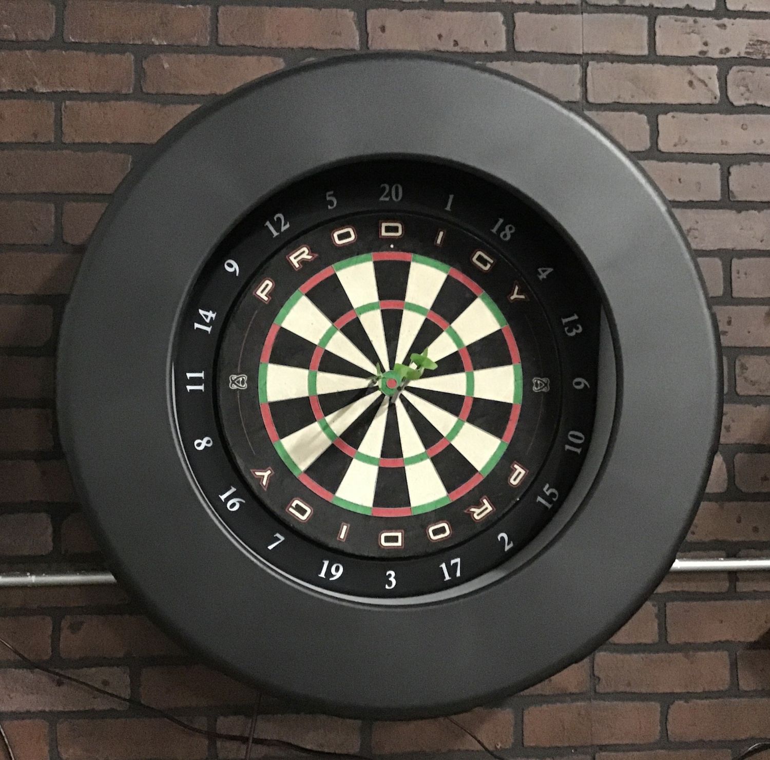 Prodigy D9000 Automatic Scoring Dart Board