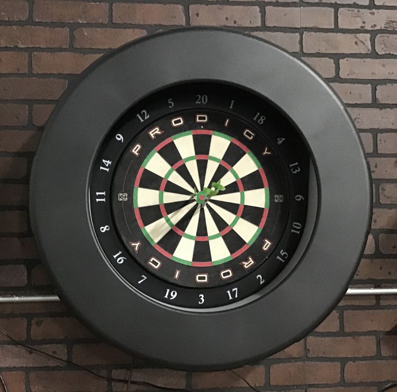 Prodigy D9000 Automatic Scoring Dart Board