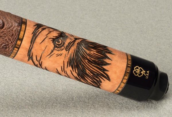 McDermott G438  Eagle Cue Stick