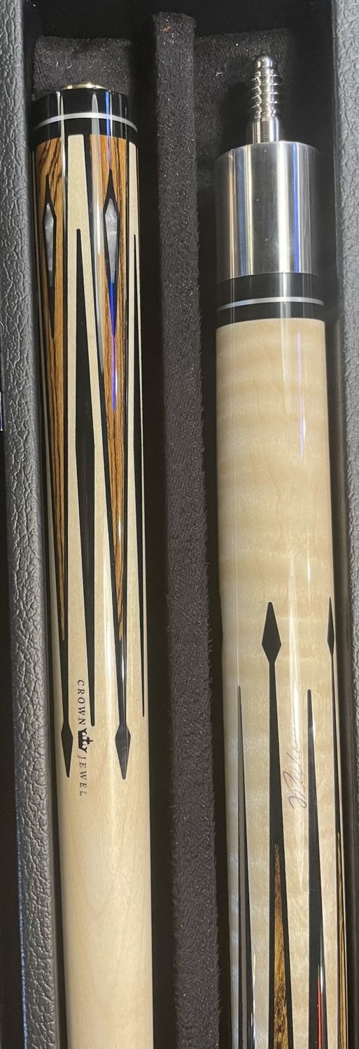 P18-M  Pechauer CROWN Series Custom Cue Stick with Crown inlays