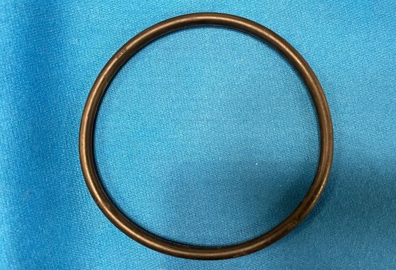 4 1/2&quot; Black pinball rubber