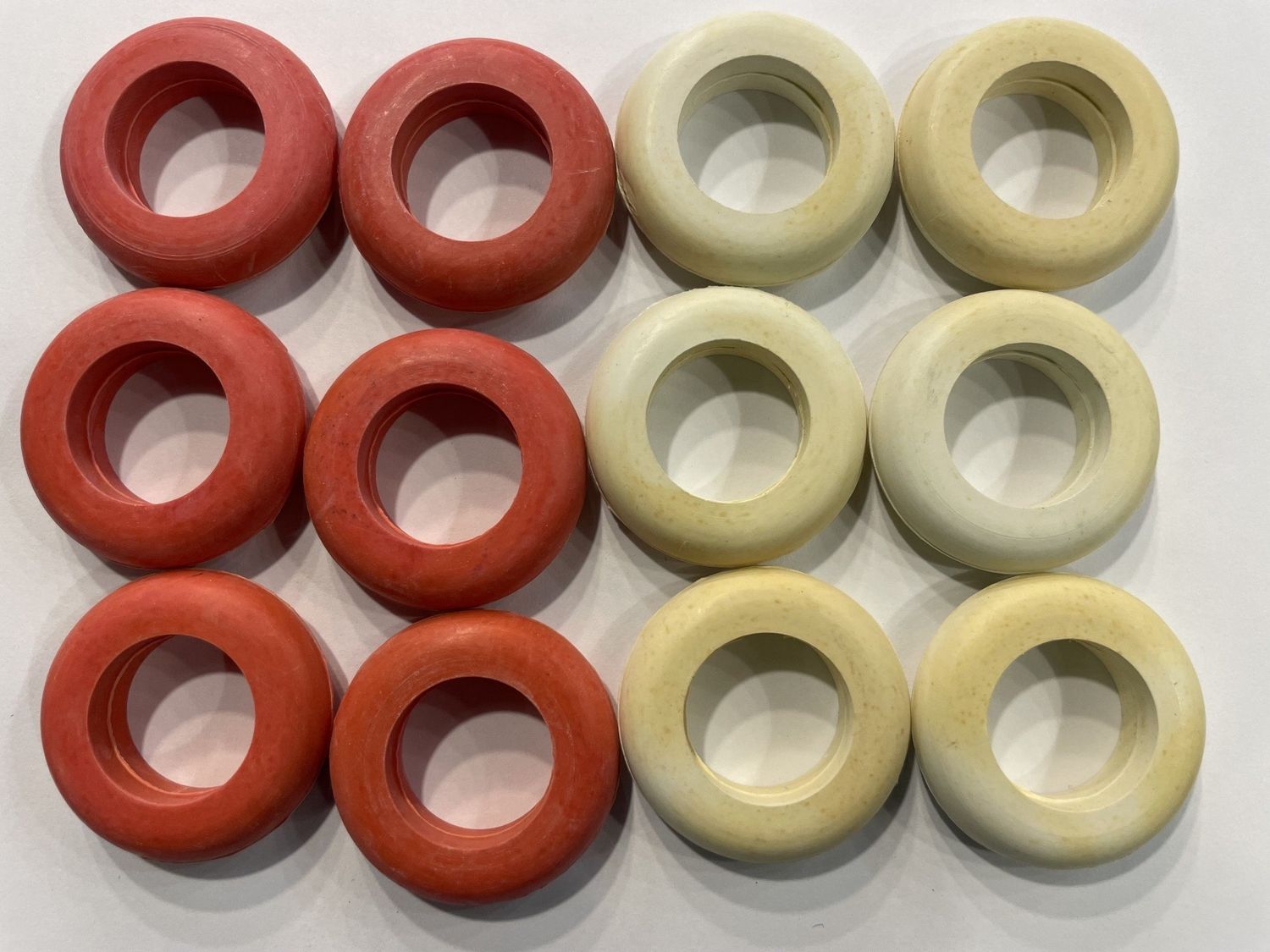 Bumper Pool Rubber Rings - 6 Red &amp; 6 White