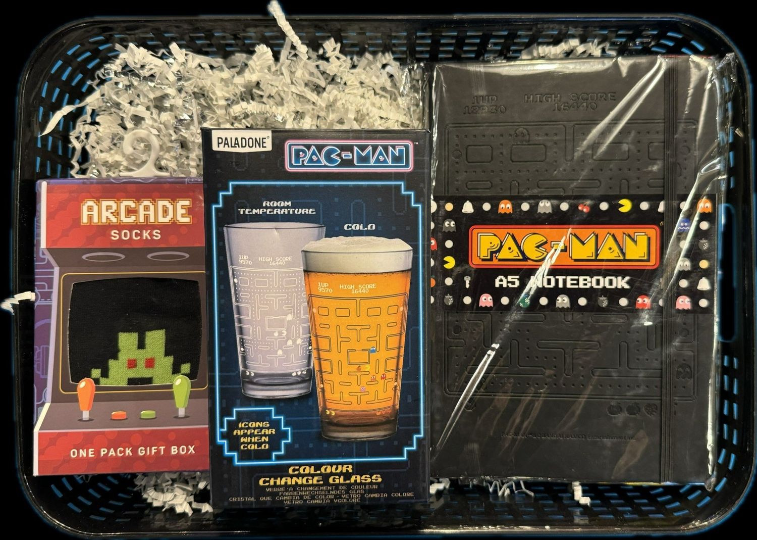 PAC-MAN GIFT SET - NOTEBOOK, SOCKS &amp; COLOR CHANGING GLASS