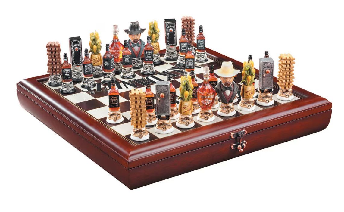 Jack Daniel&#39;s® Chess Set