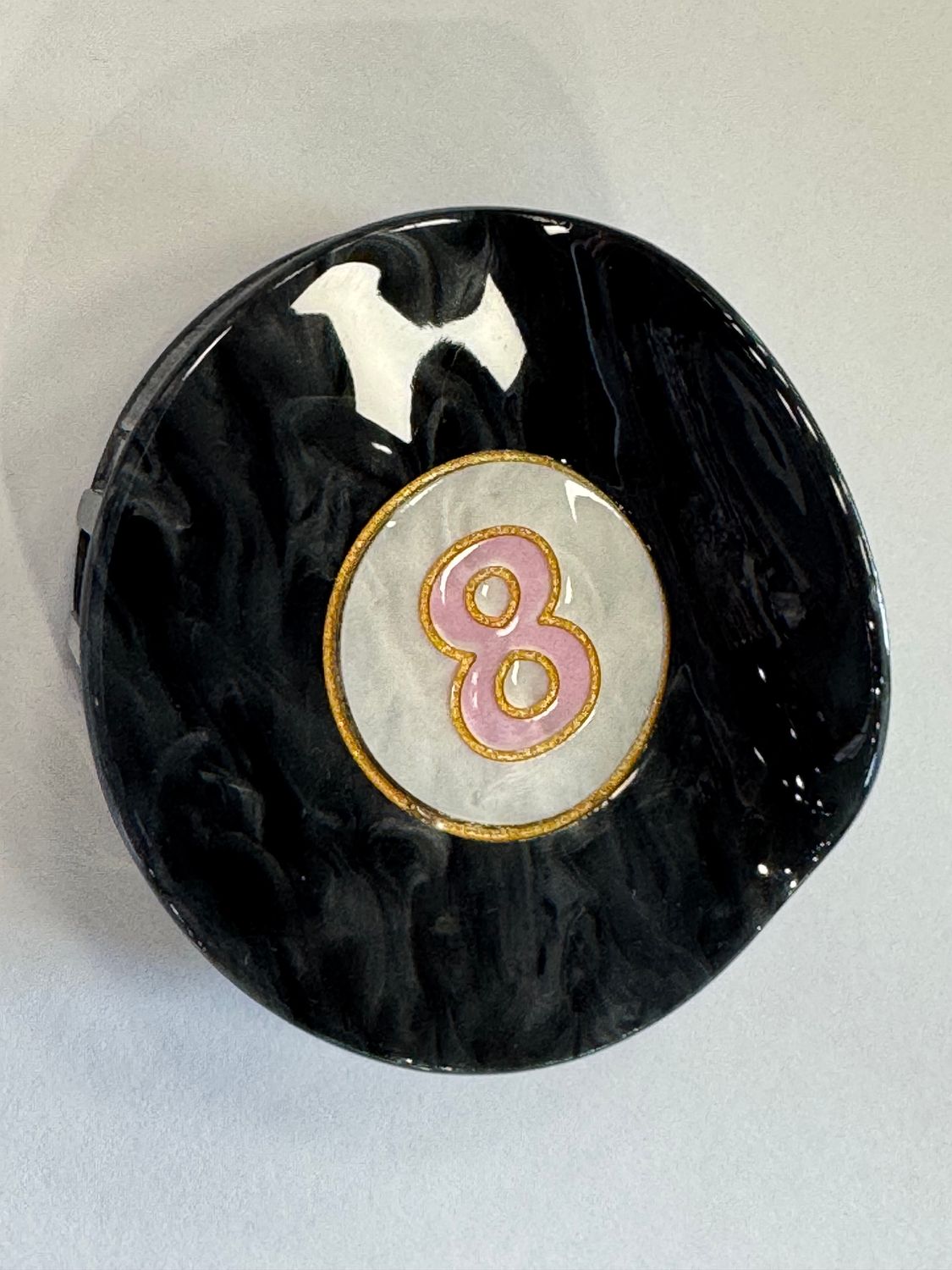 8 Ball Black &amp; Pink Ball - Hair Claw Clip