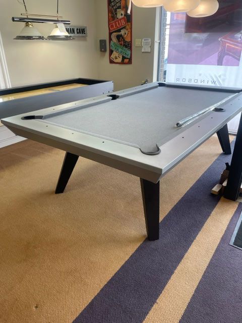 SINATRA OUTDOOR POOL TABLE