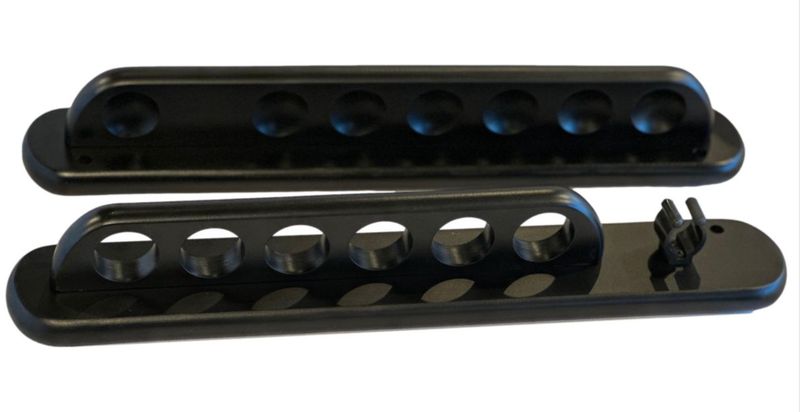 Black 6-Cue Deluxe Cue Rack w/ Bridge