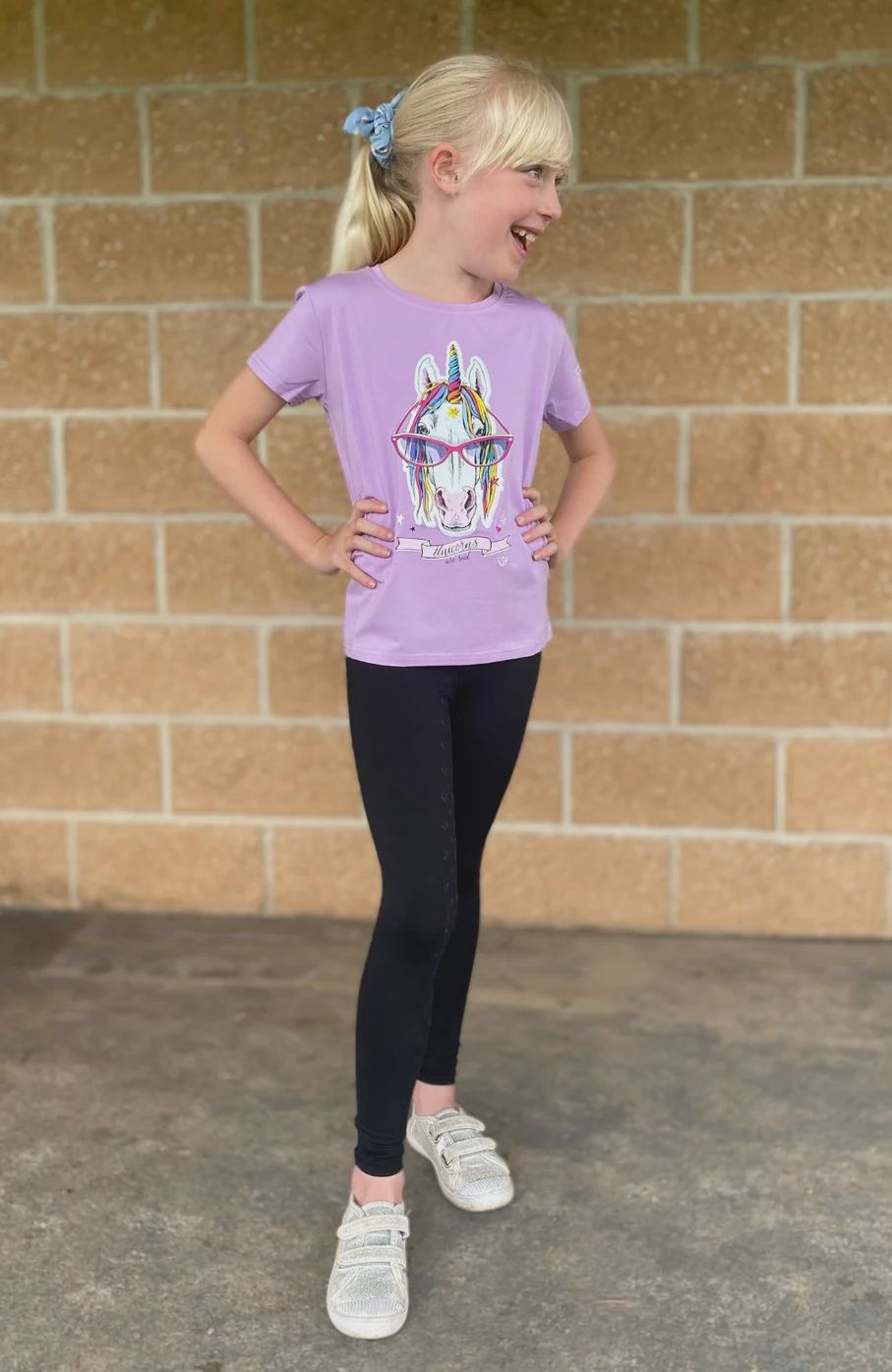 BARE Equestrian - BABES T-Shirt - Unicorns are Real, Size: Childs 8