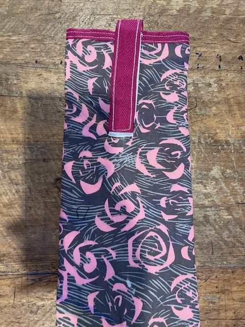 Satin lined tail bags - Grey/pink floral