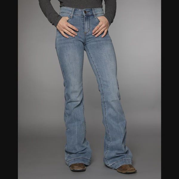 CC Carissa Classic Light Wash Jeans