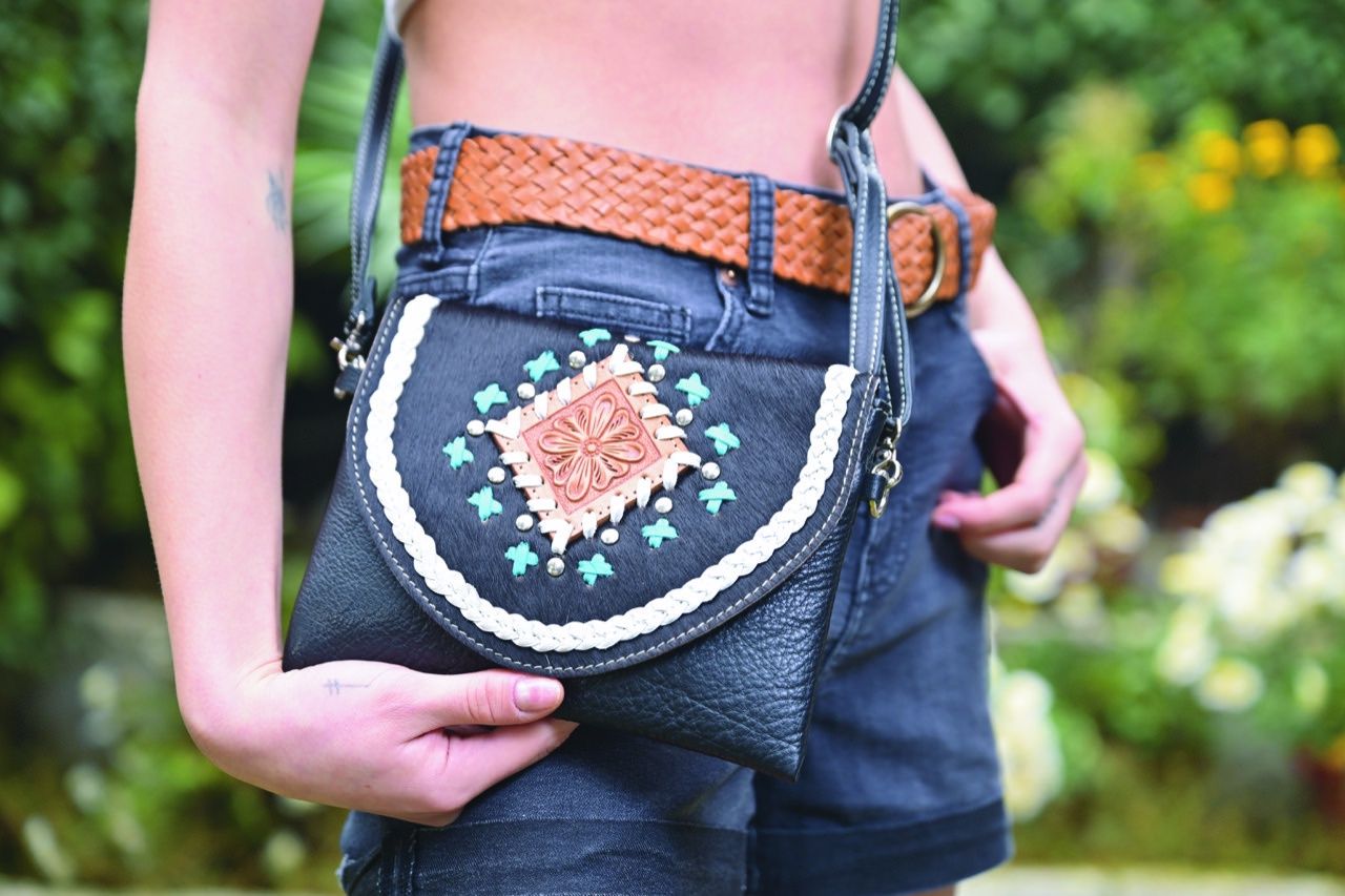 Small Boho Bag with Leather Stitch – Waco