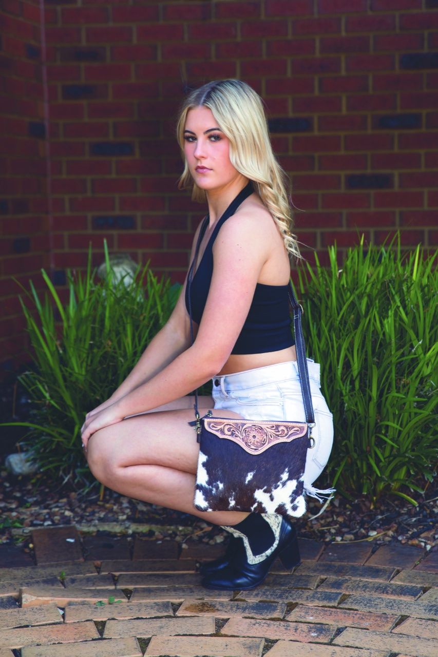 Tooling Leather Cowhide Clutch Bag – Costa Rica