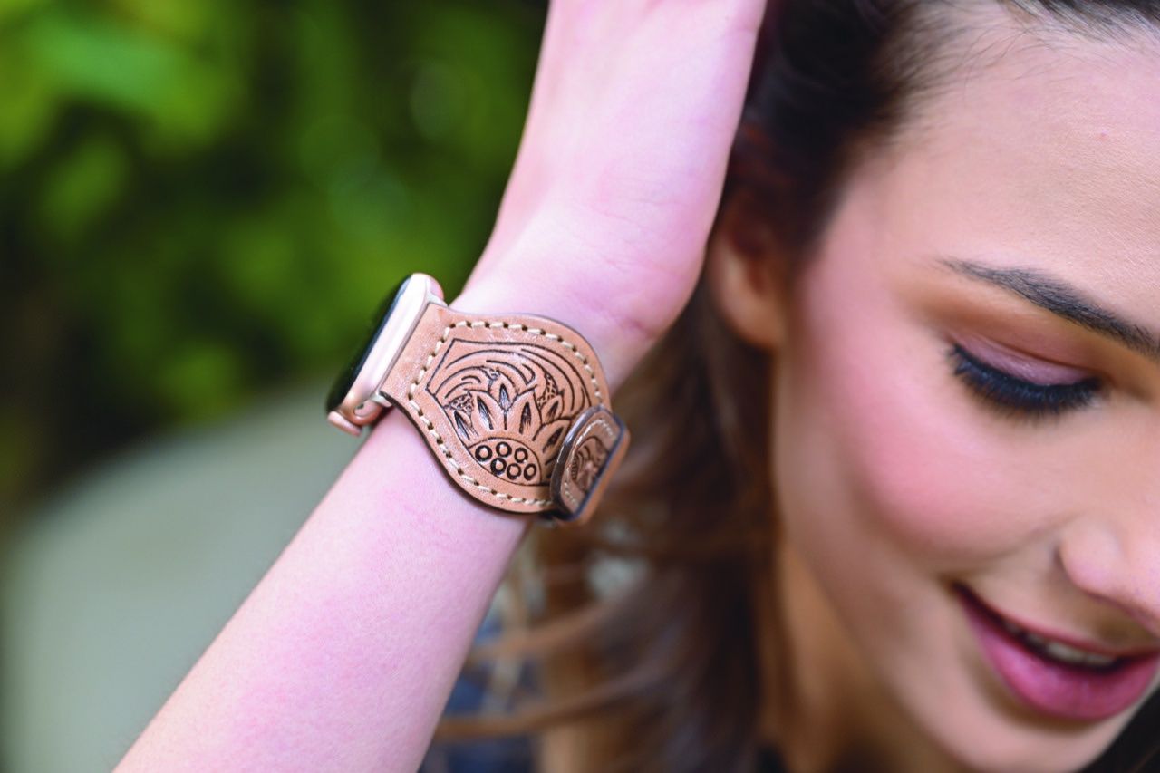 Tooling Leather Rounded Apple Watch Strap