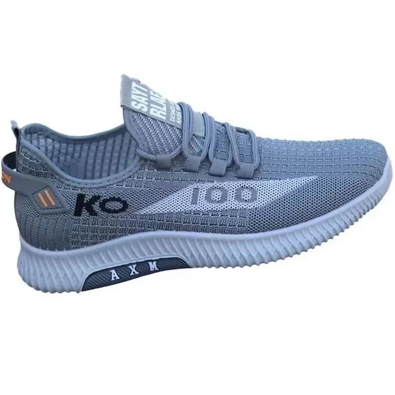 SPORT SHOES